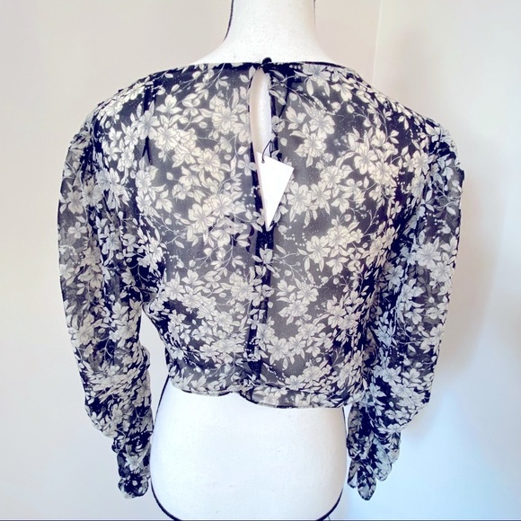 Zara Cropped Print Blouse Size XS - Picture 7 of 8
